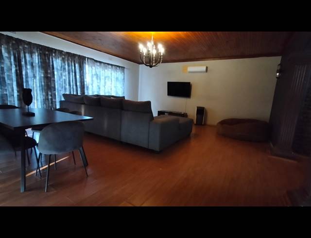 4 BEDROOM HOUSE FOR SALE IN PROTEA PARK